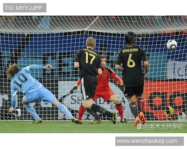 足球漫剪:探索绿茵场上的精彩瞬间与背后故事的奇妙旅程 足球漫剪:探索绿茵场上的精彩瞬间与背后故事的奇妙旅程